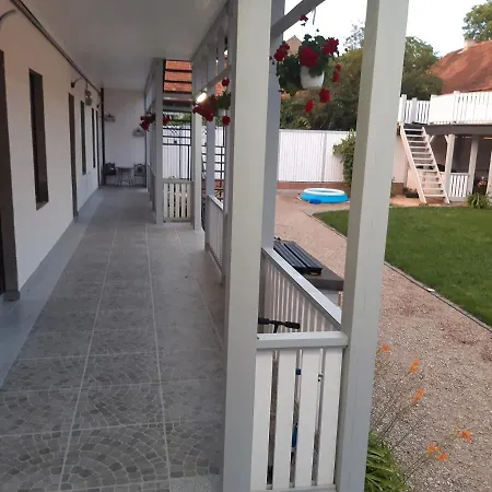 Apartment Casa J. Gusbeth