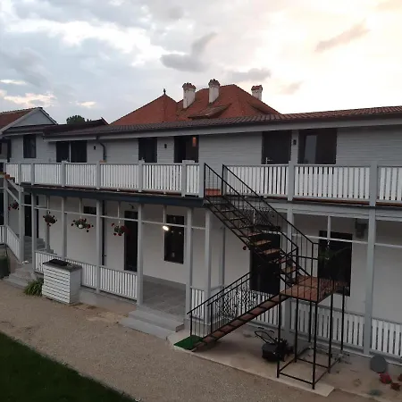 Apartment Casa J. Gusbeth